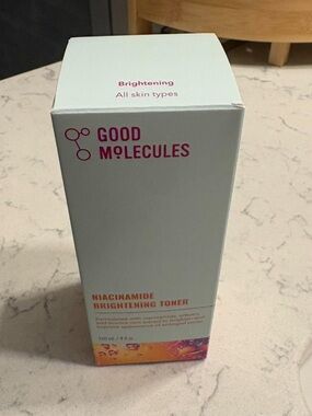 Good Molecules Niacinamide Brightening Toner